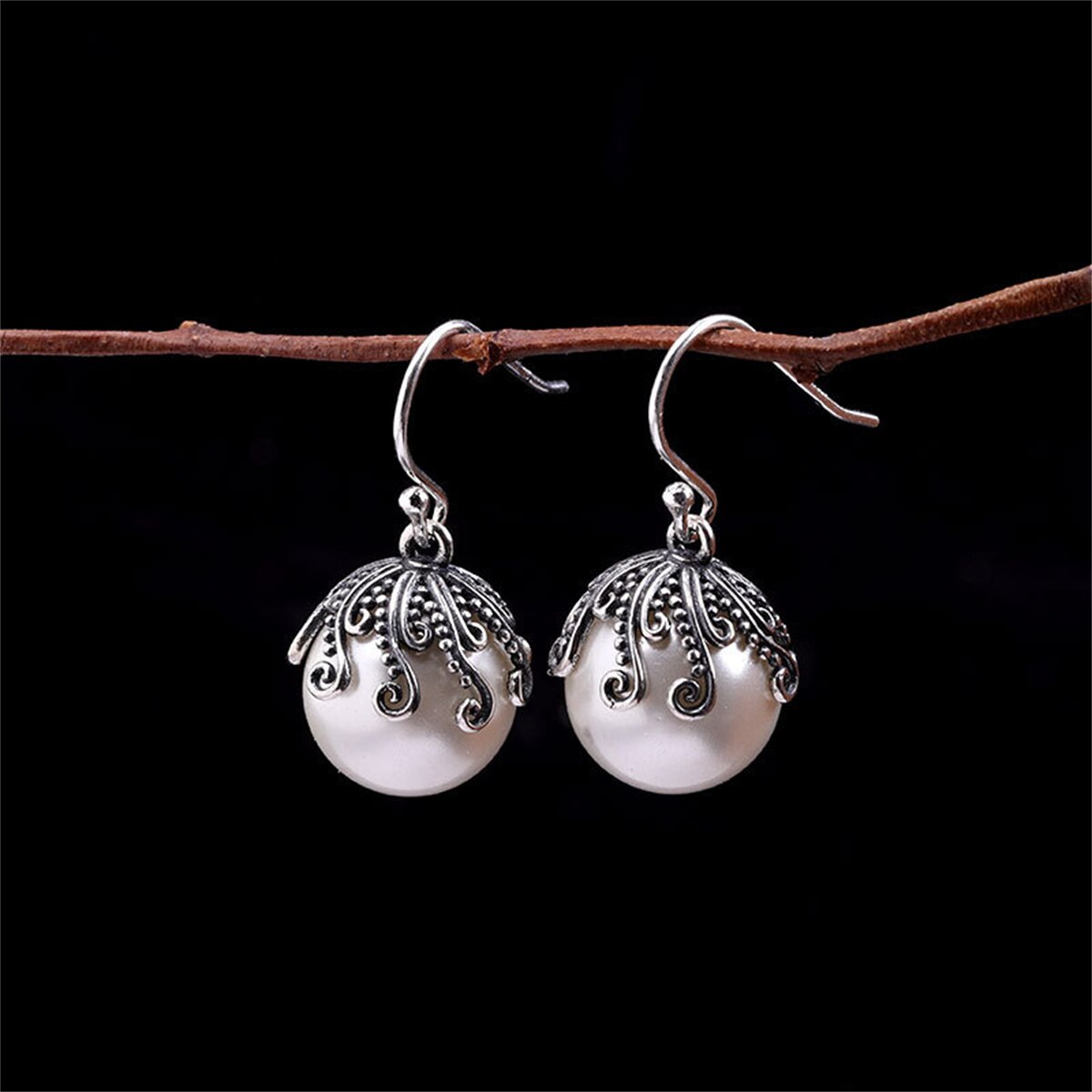 Brincos Flor de Lótus em Prata 925 Antigo