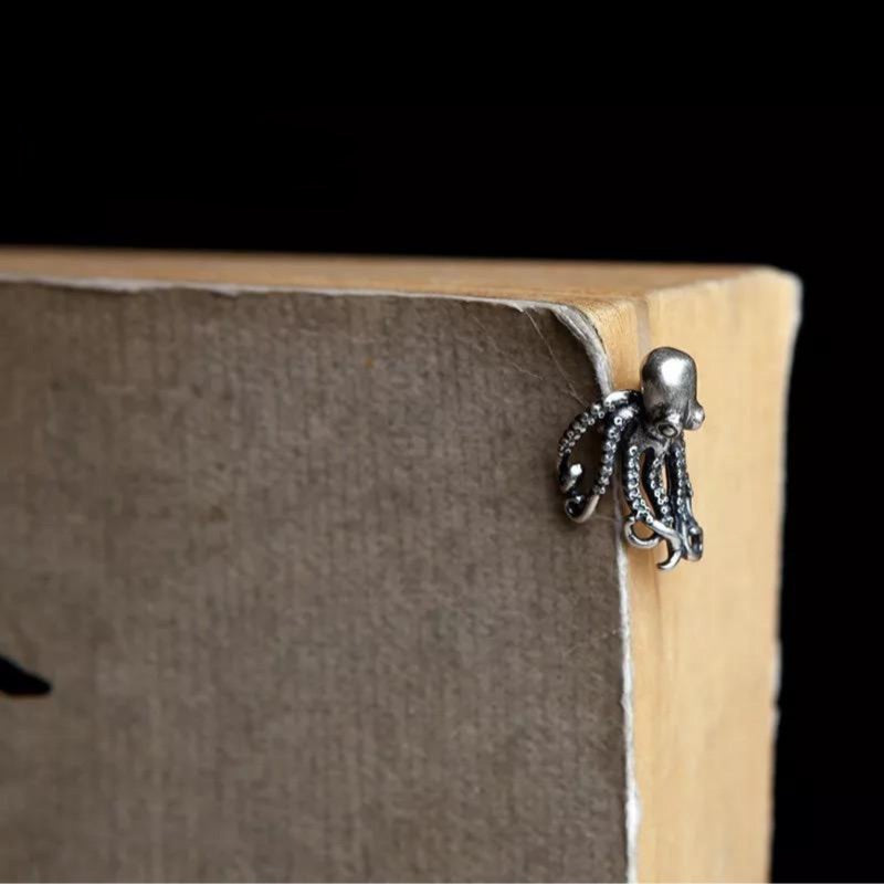 Brinco Polvo em Prata Antigo 925