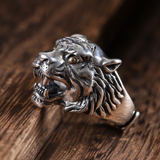 Tiger Ring in 925 Silver