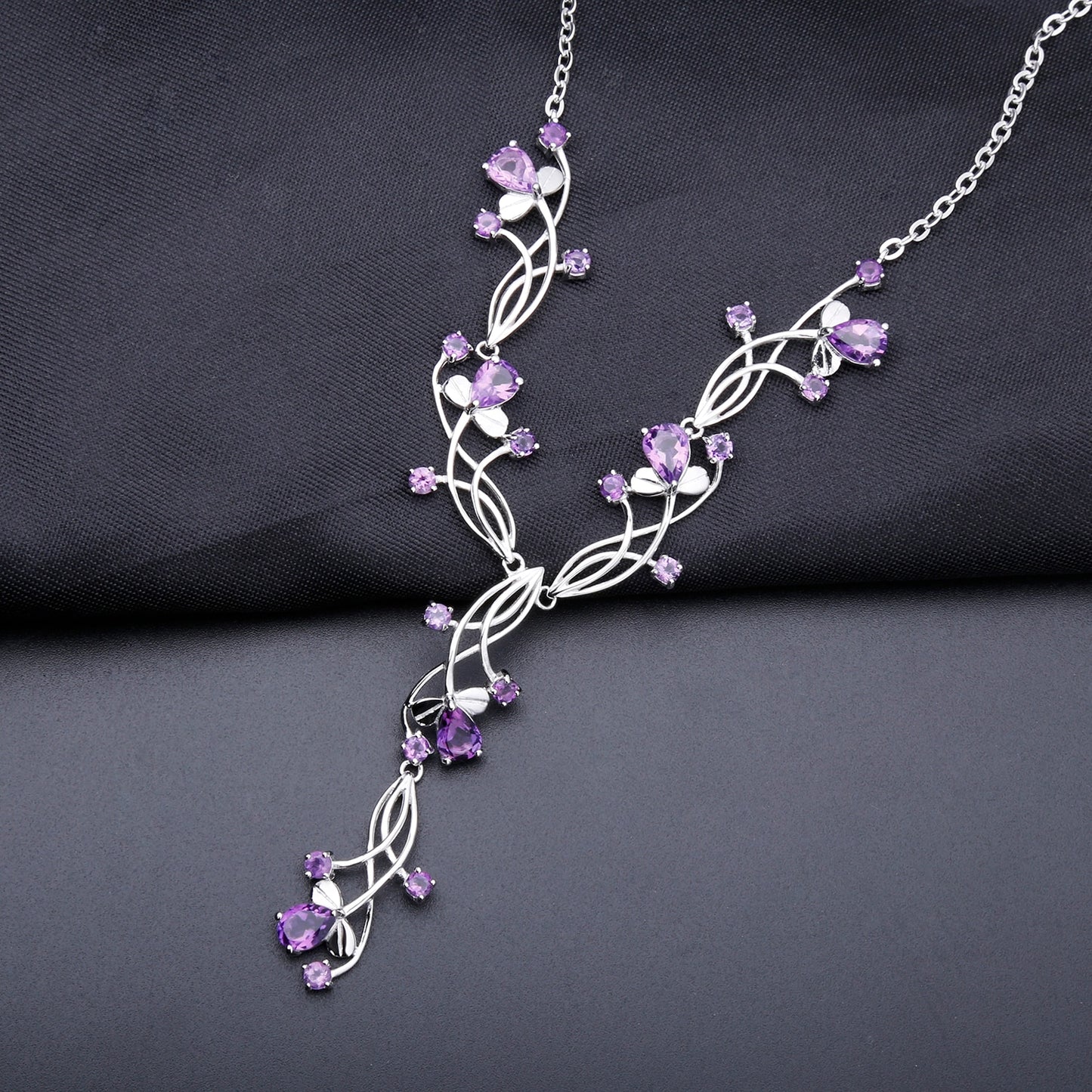 Ivy Necklace with Berries in 925 Silver and Natural Stones