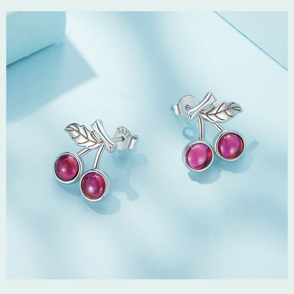 Cherry Earrings in 925 Silver and Corundum