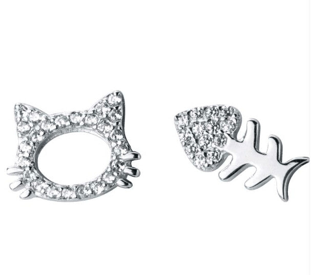 Cat 925 silver earrings with zirconia
