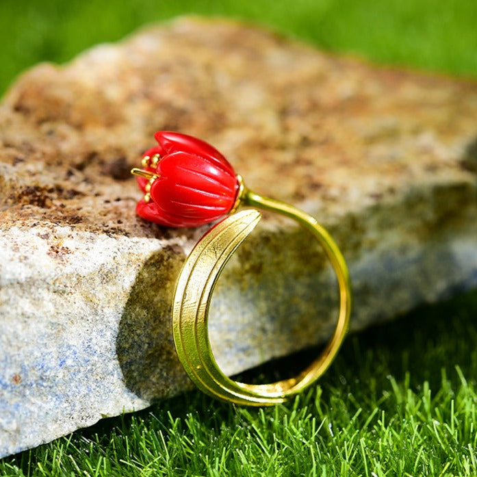 Anello Giglio della Valle in Argento 925 e Corallo Rosso - EkoWorld Jewels Anello