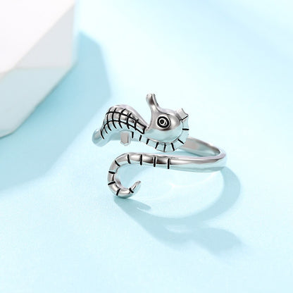 Seahorse Ring in 925 Silver