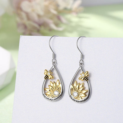 Bee on Sunflower Earrings in 925 Silver and Zircons