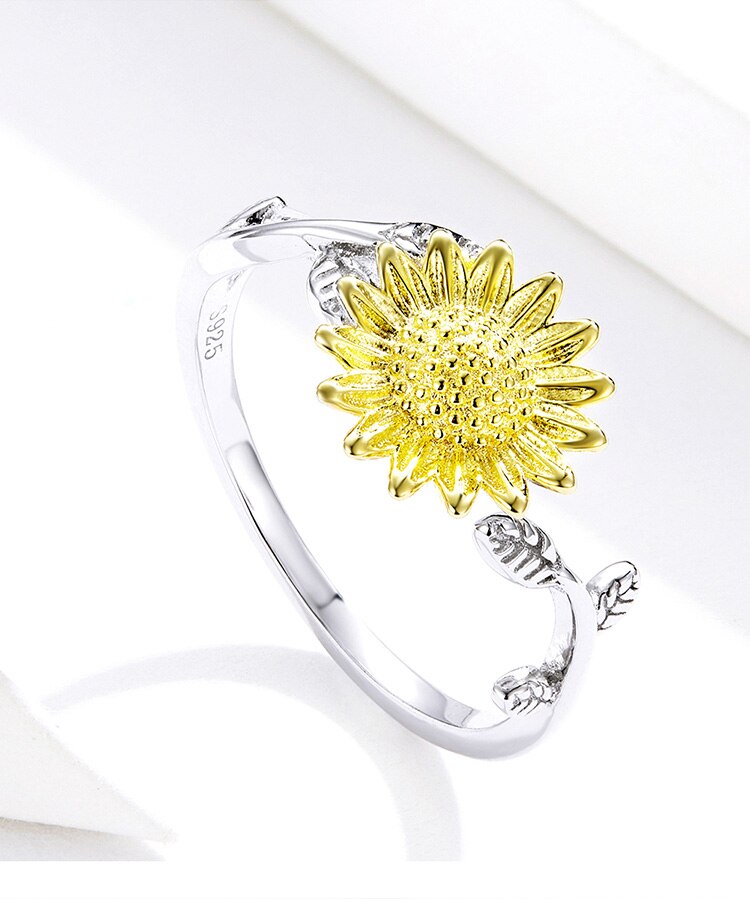 Sunflower Ring in 925 Silver
